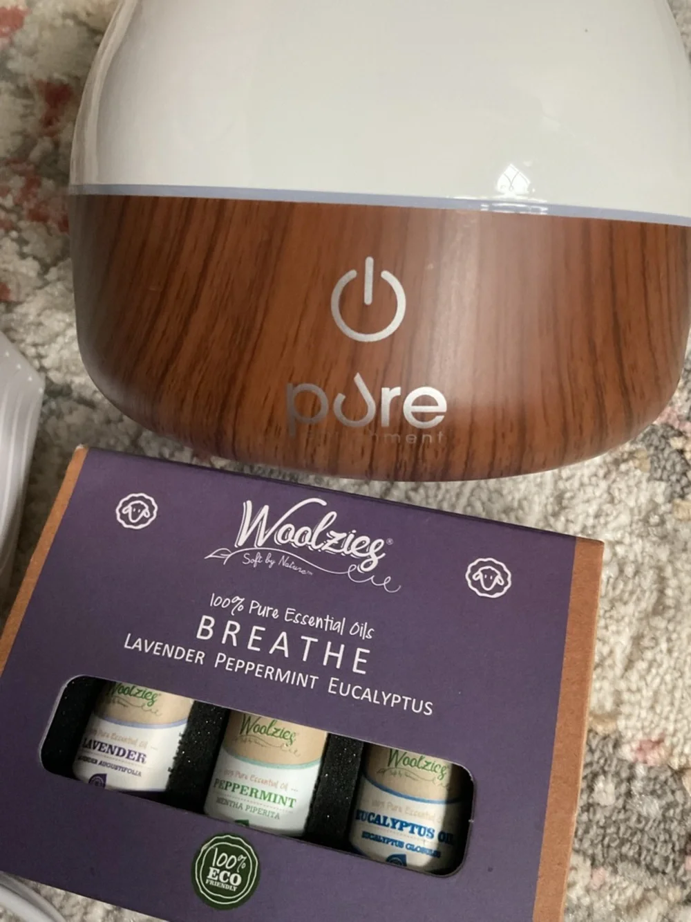 Pure Enrichment Diffuser with Woolzies Breathe Essential Oil Set